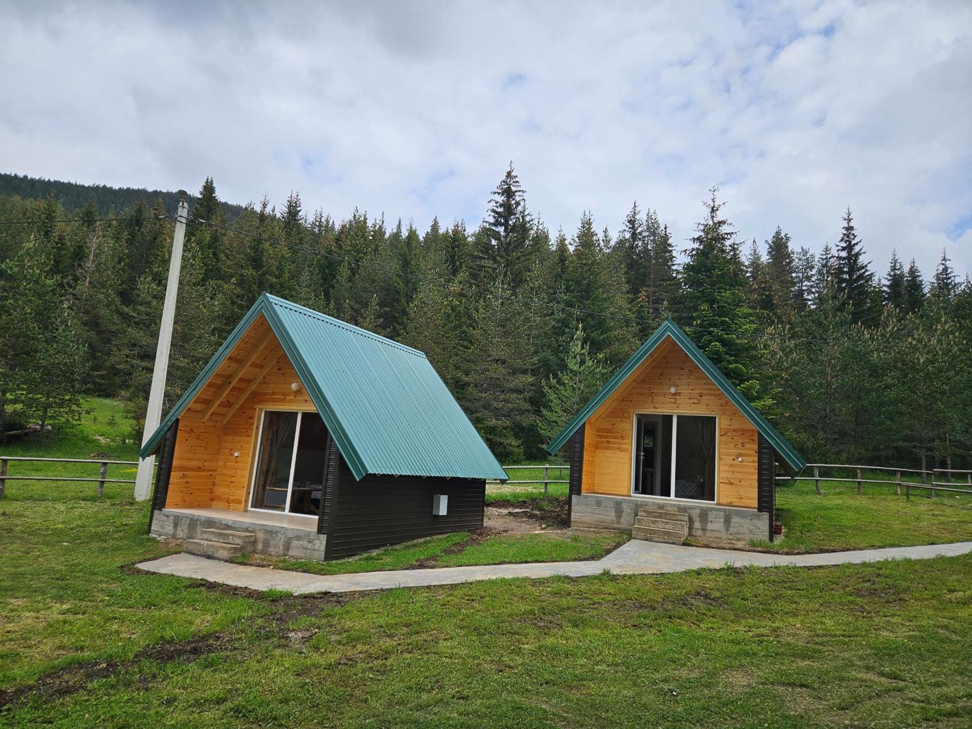 Apartmani Jezero Žabljak Habitación foto